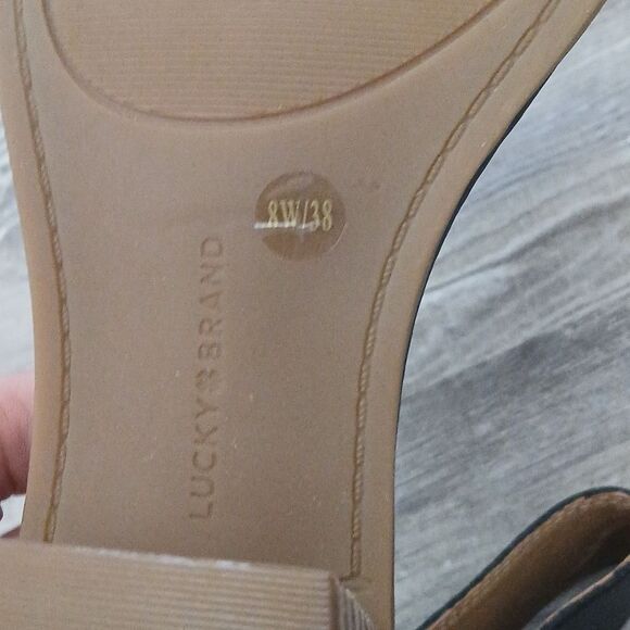 Lucky Brand Batima Ankle Strap Chevron  Sandals Sz 8W  EUC worn once Sz 8 WIDE - Picture 6 of 6